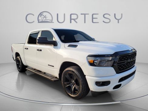 Certified 2024 RAM 1500 Big Horn AWD/4WD image 4