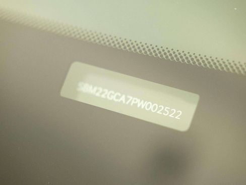 Used 2023 McLaren GT image 34