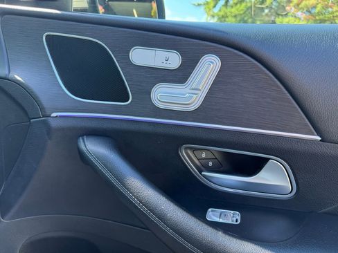 Used 2020 Mercedes-Benz GLE 350 4MATIC image 23