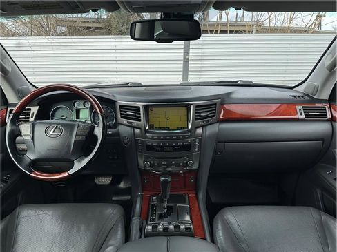 Used 2008 Lexus LX 570 4WD image 21