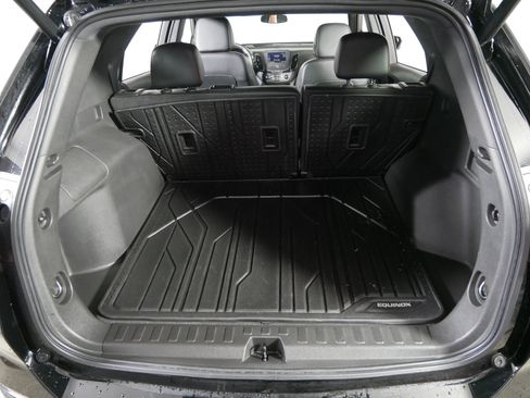 Used 2023 Chevrolet Equinox RS w/ LPO, Floor Liner Package image 18