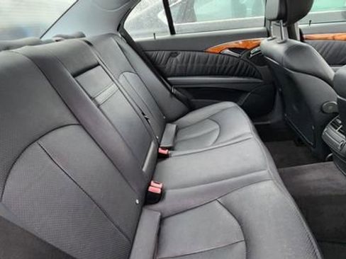 Used 2006 Mercedes-Benz E 350 Sedan image 11