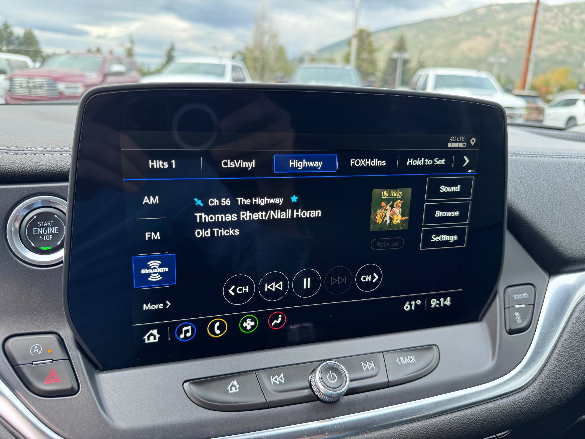 Used 2025 Chevrolet Blazer LT w/ Convenience Package AWD/4WD image 29