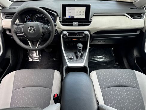 Used 2023 Toyota RAV4 XLE w/ Convenience Package AWD/4WD image 15
