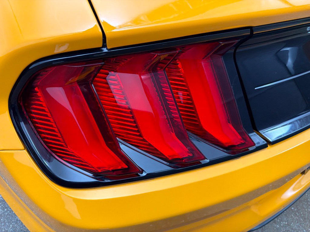 Used 2018 Ford Mustang GT Premium RWD image 20