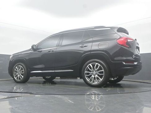 Used 2022 GMC Terrain Denali w/ Denali Premium Package AWD/4WD image 47