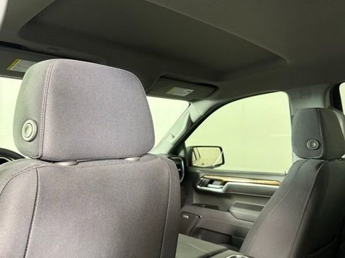 Used 2025 GMC Sierra 1500 Elevation w/ Preferred Package image 23