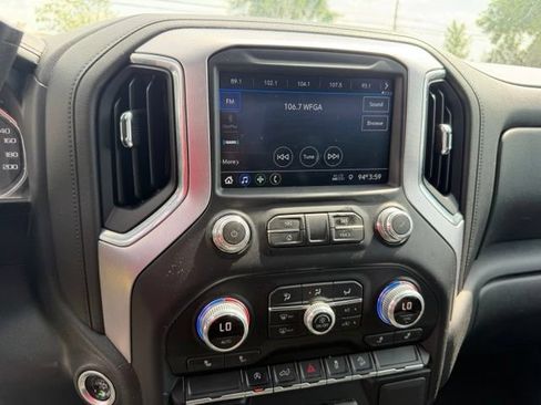 Used 2021 GMC Sierra 1500 Elevation w/ X31 Off-Road Package AWD/4WD image 15