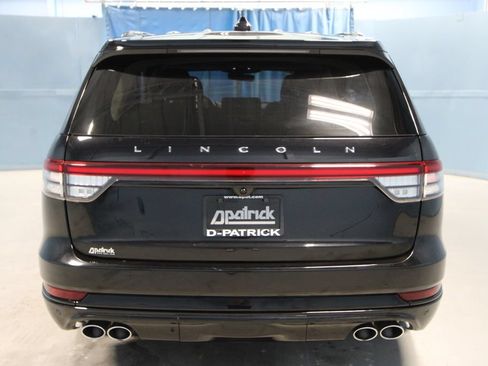 Used 2025 Lincoln Aviator Reserve w/ Luxury Package AWD/4WD image 37