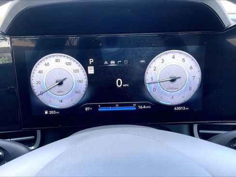 Certified 2024 Hyundai Elantra SEL FWD image 25