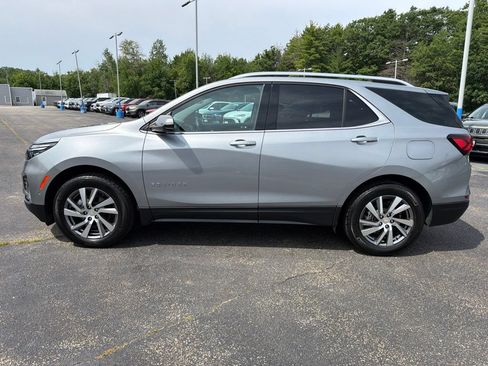Used 2023 Chevrolet Equinox Premier AWD/4WD image 3