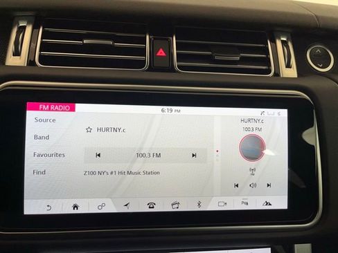 Used 2022 Land Rover Range Rover Westminster Edition image 15