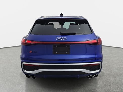 New 2025 Audi SQ5 Prestige image 6