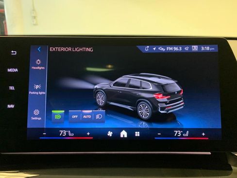 Used 2025 BMW X1 xDrive28i w/ Convenience Package AWD/4WD image 21