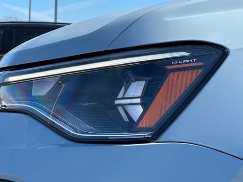 New 2026 Volkswagen Taos SE image 10