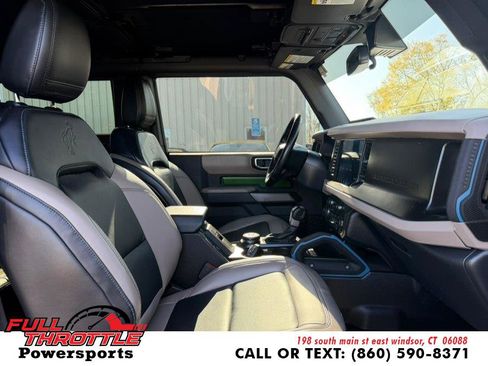 Used 2023 Ford Bronco Wildtrak AWD/4WD image 13