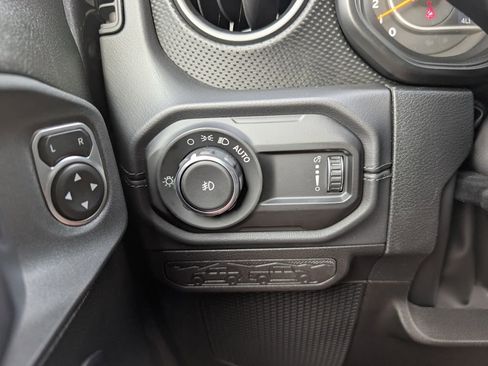 New 2026 Jeep Wrangler Unlimited Rubicon image 36