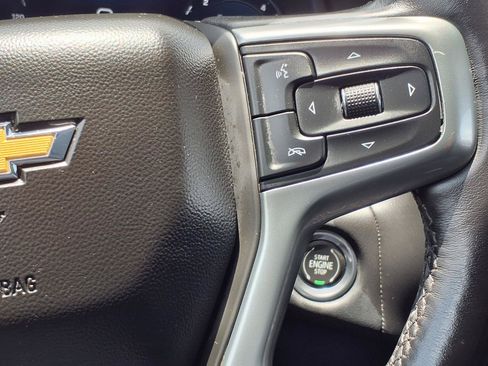 Used 2022 Chevrolet Tahoe LT w/ Luxury Package RWD image 19