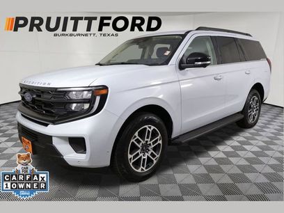 Used 2025 Ford Expedition Active