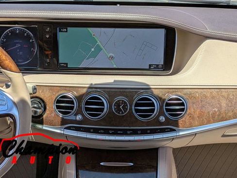 Used 2017 Mercedes-Benz S 550 Sedan image 20