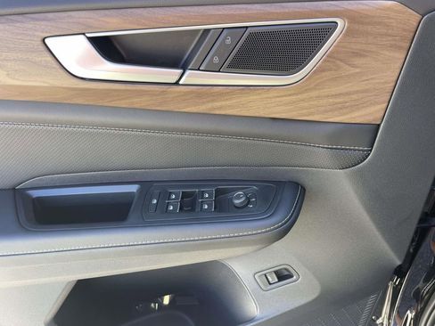 New 2026 Volkswagen Atlas SE FWD image 19