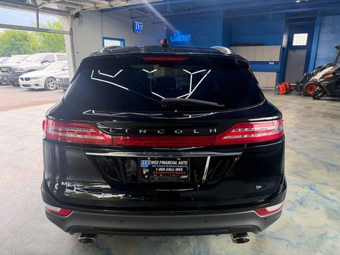 Used 2019 Lincoln MKC Select w/ Vista Value Package AWD/4WD image 4