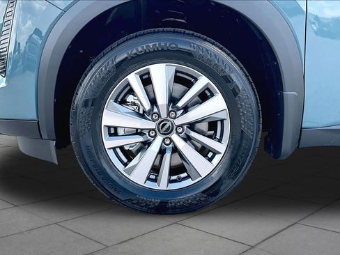 New 2026 Nissan Pathfinder SL FWD image 11