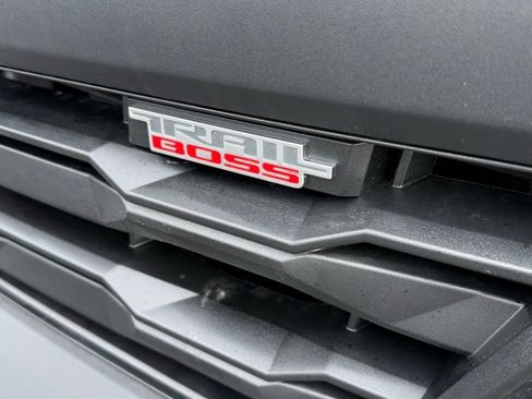 New 2026 Chevrolet Colorado Trail Boss AWD/4WD image 4