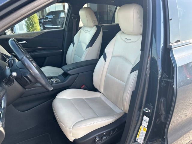 Used 2021 Cadillac XT4 Sport AWD/4WD image 21