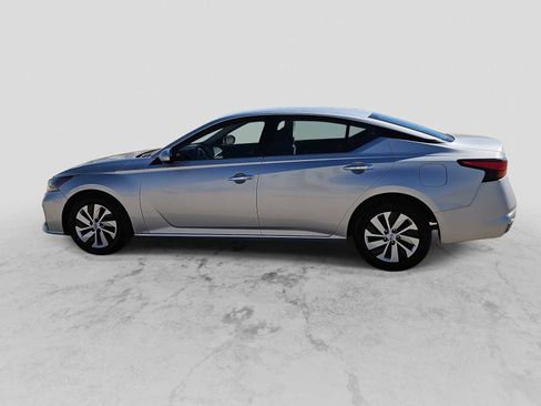 Used 2023 Nissan Altima 2.5 S image 5