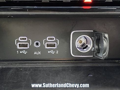 Used 2024 Jeep Grand Cherokee L Limited w/ Luxury Tech Group II image 36