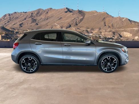 Used 2019 Mercedes-Benz GLA 250 4MATIC image 15