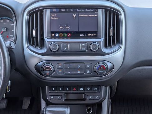 Used 2021 Chevrolet Colorado ZR2 AWD/4WD image 16