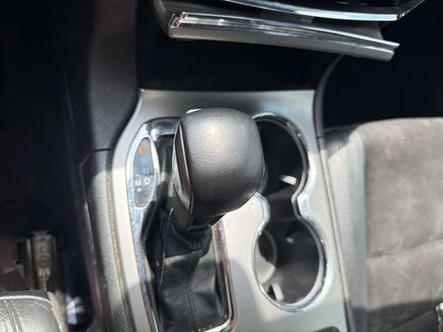 Used 2020 Jeep Grand Cherokee Altitude RWD image 35