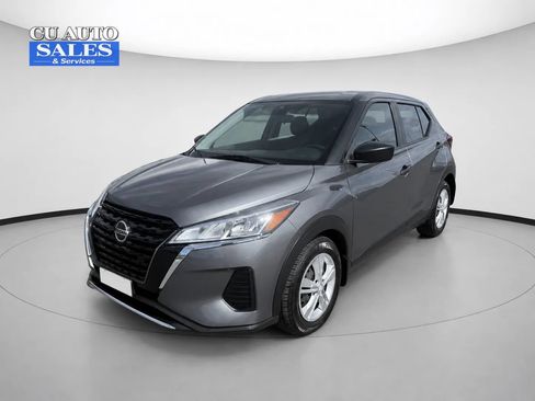 Used 2021 Nissan Kicks S FWD image 3