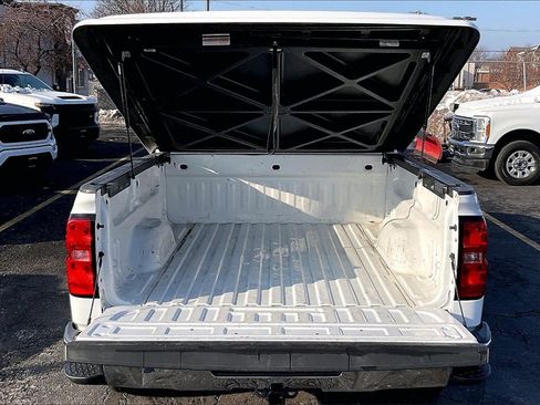 Used 2018 Chevrolet Silverado 1500 LT w/ All Star Edition image 25