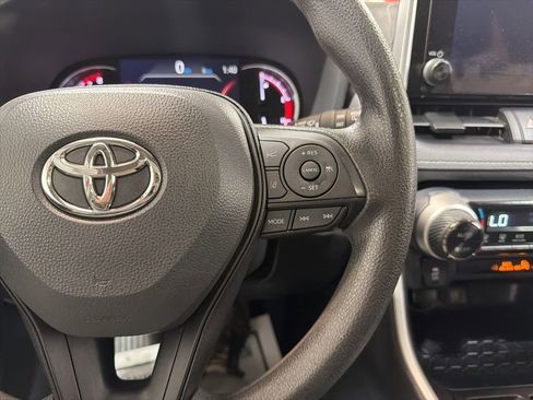 Used 2024 Toyota RAV4 XLE w/ Convenience Package AWD/4WD image 27