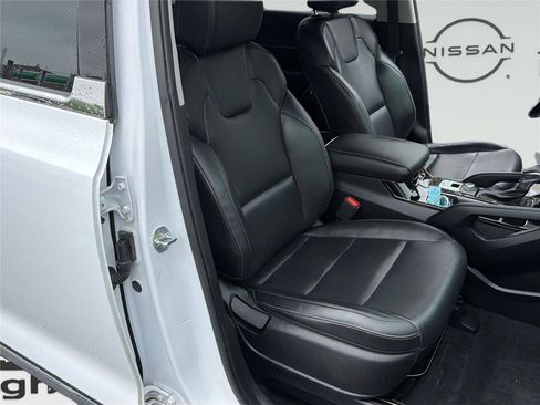 Used 2022 Kia Telluride LX AWD/4WD image 29