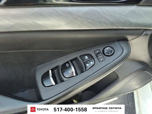 Used 2017 Nissan Maxima 3.5 S FWD image 16
