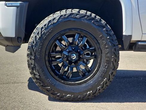 Used 2025 GMC Sierra 3500 Denali Ultimate AWD/4WD image 20