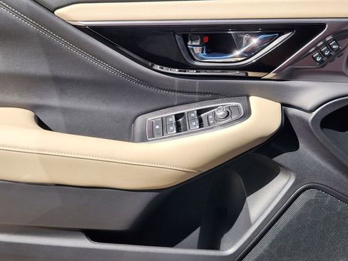 Certified 2025 Subaru Outback Limited image 25