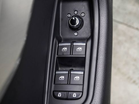 Used 2025 Audi A5 2.0T Premium Plus AWD/4WD image 37