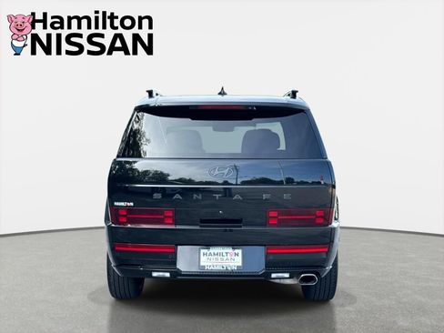 Used 2025 Hyundai Santa Fe Calligraphy FWD image 3