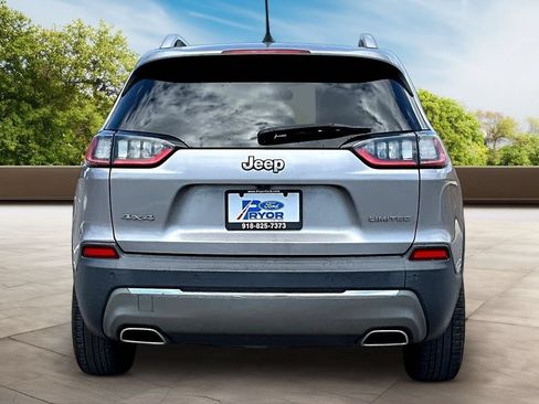 Used 2020 Jeep Cherokee Limited AWD/4WD image 4