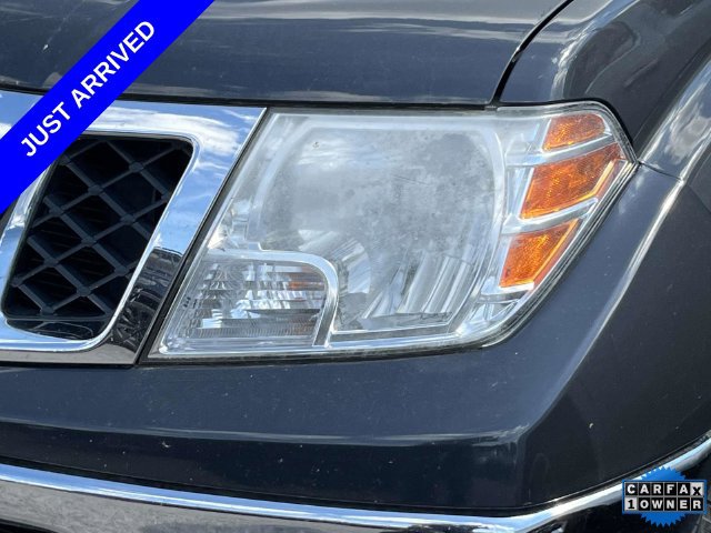 Used 2012 Nissan Frontier SL w/ Moonroof Pkg AWD/4WD image 7