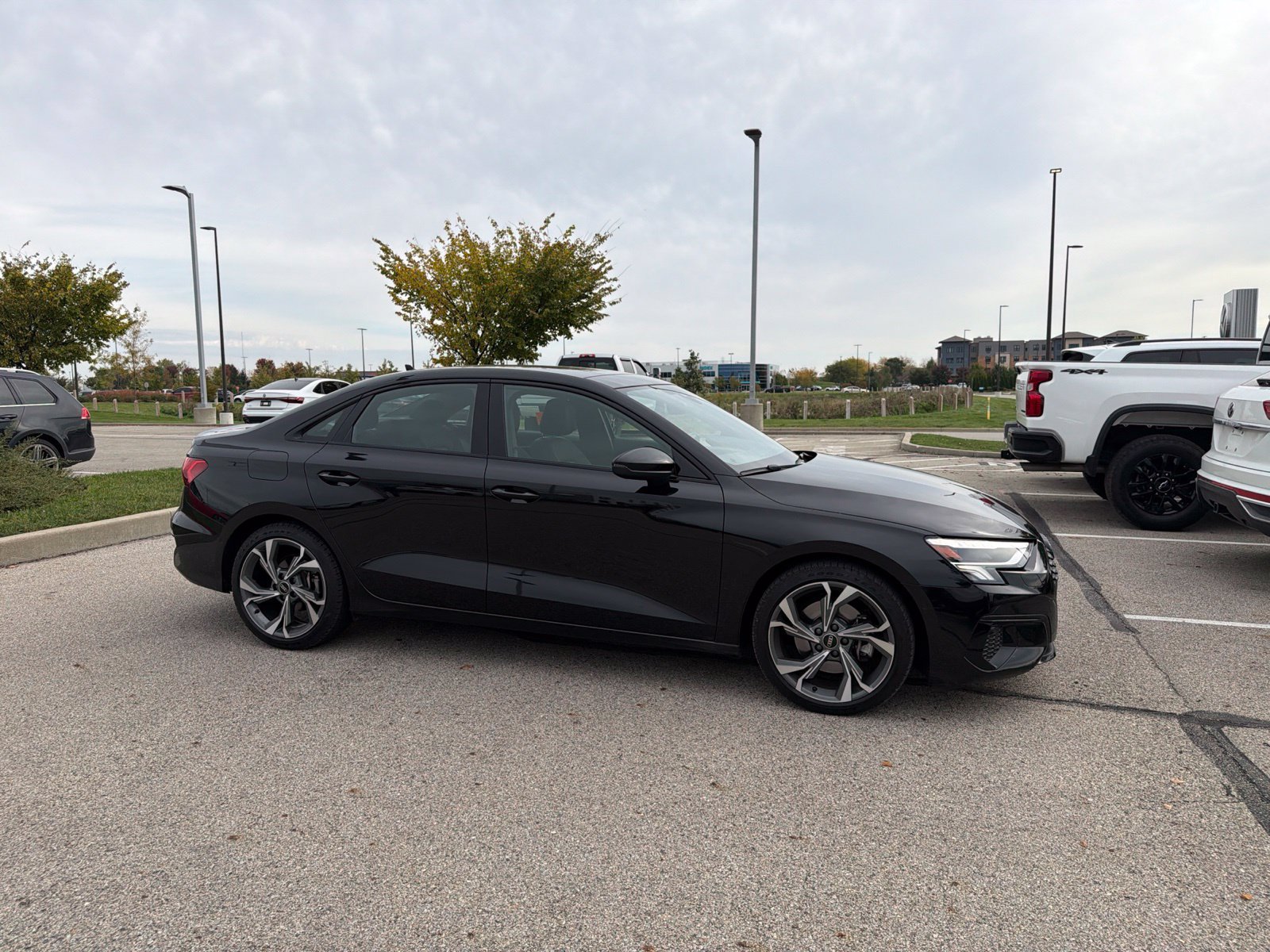 Used 2023 Audi A3 2.0T Premium w/ Convenience Package FWD image 2