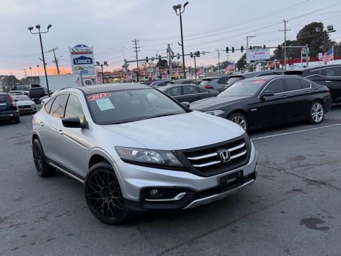 Used 2013 Honda Crosstour EX image 6