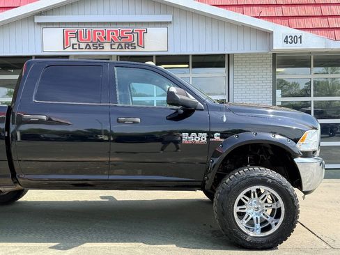 Used 2013 RAM 2500 Tradesman w/ Chrome Appearance Group AWD/4WD image 12