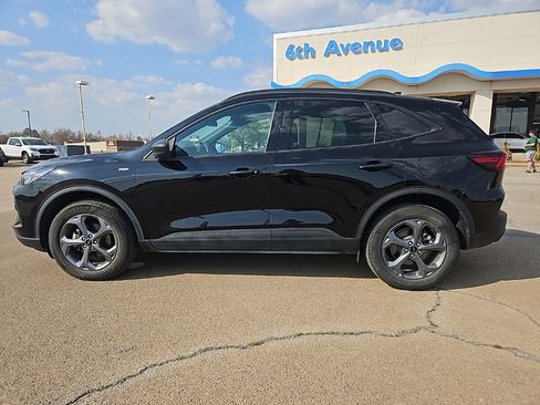 Used 2025 Ford Escape ST-Line image 8