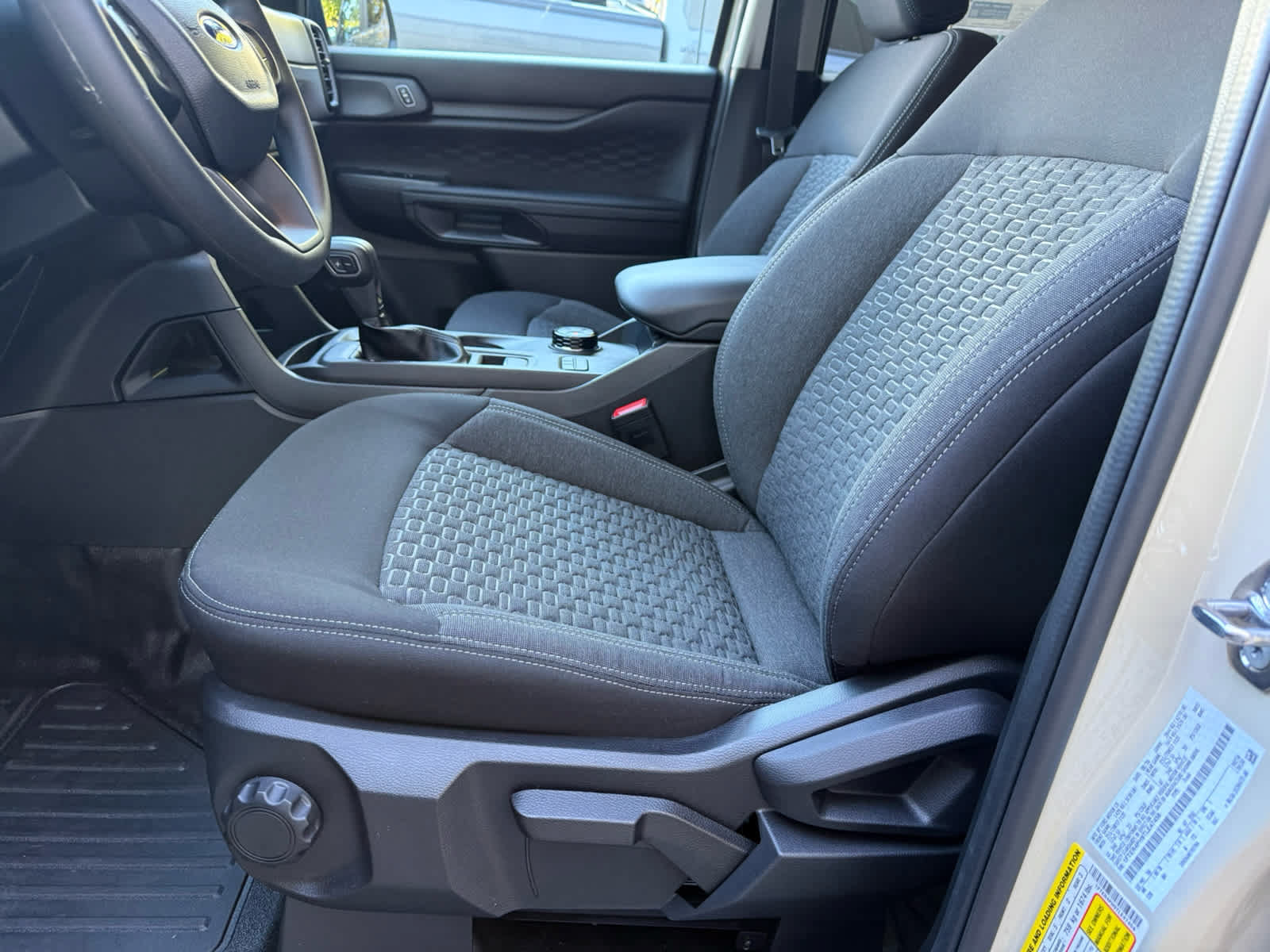 New 2026 Ford Ranger XL w/ FX4 Off-Road Package AWD/4WD image 4